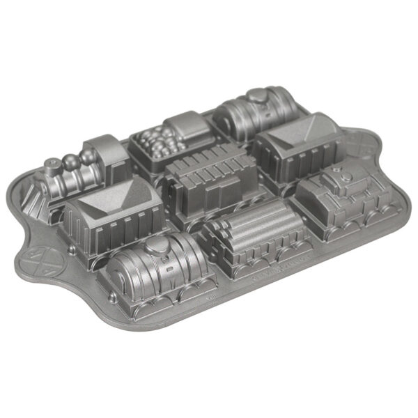 TRAIN CAKE PAN